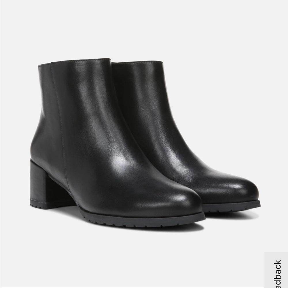 Naturalizer Black Waterproof Booties EUC